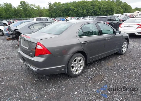 2011 Ford Fusion Se z USA, uszkodzony, nr VIN 3FAHP0HG0BR269026